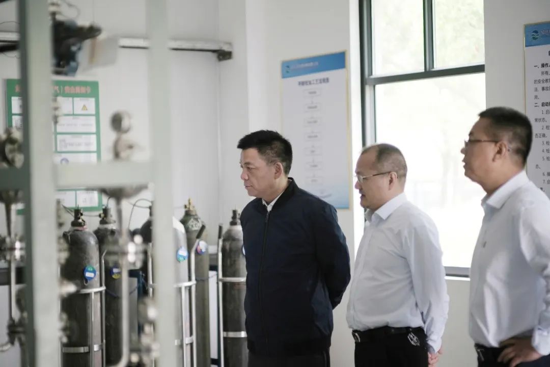 1652172016677280.jpg 02.jpg